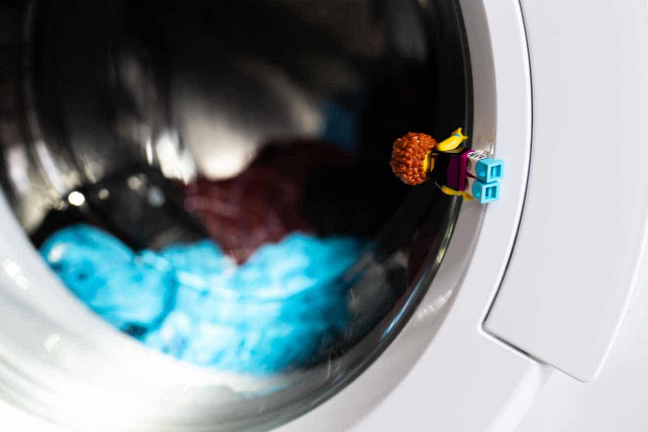 Instead of letting yourself be spun around in the agile washing machine, you can also look at it from the outside to learn from turn to turn